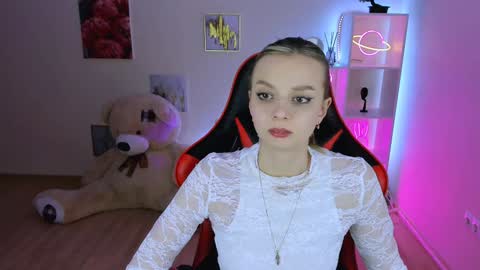 Melissa online show from 02.04.25