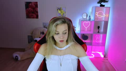 Melissa online show from 02.04.25