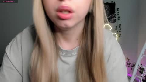 Melissa HOT CONTENT HERE  online show from 12.22.24