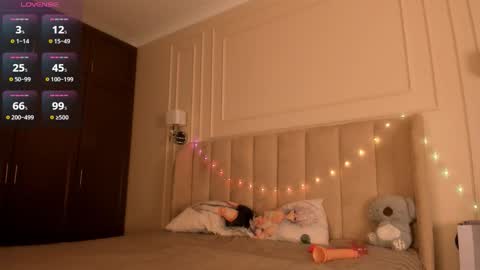 Snapshot of melissa_yamazaki chatting on 11.03.25 Lisaa online show from 11.03.25