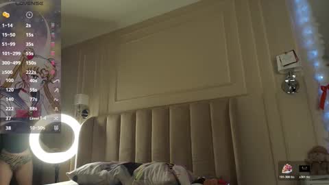 Lisaa online show from 03.26.26