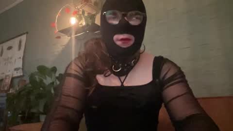 Snapshot of melissabwild chatting on 12.02.24 Melissa B Wild online show from 12.02.24