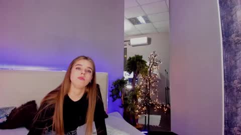 MelissaCrayzy online show from 02.17.25