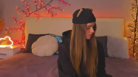 MelissaCrayzy online show from 10.17.25