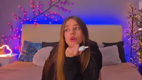 MelissaCrayzy online show from 10.28.25