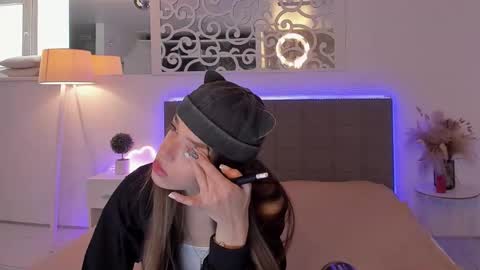 Snapshot of melissacrayzy chatting on 05.17.26 MelissaCrayzy online show from 05.17.26