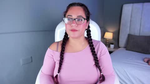 M E L I S S A  online show from 12.26.24