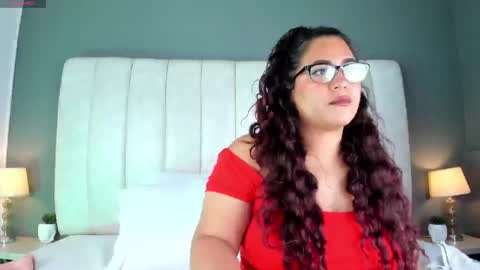 M E L I S S A  online show from 03.11.25