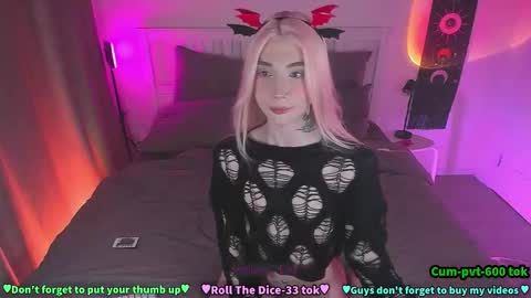 Snapshot of melissaober chatting on 10.23.25 Melissa or abbreviated Mel or Lis online show from 10.23.25