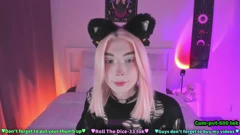 Snapshot of melissaober chatting on 11.01.25 Melissa or abbreviated Mel or Lis online show from 11.01.25