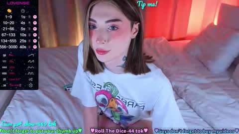 Melissa or abbreviated Mel or Lis online show from 03.27.26