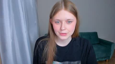 Snapshot of melissssa_bloom chatting on 03.02.26 Melissa online show from 03.02.26