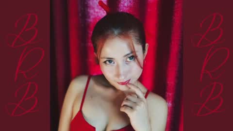 Camelia P online show from 07.12.26