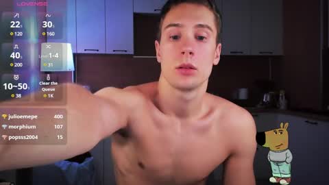 Snapshot of mell0wme chatting on 12.17.24 Mello online show from 12.17.24