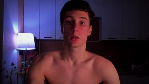 Snapshot of mell0wme chatting on 03.03.25 Mello online show from 03.03.25