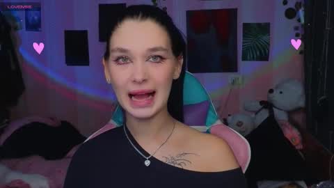 Freya  IM NONUDE online show from 09.15.25