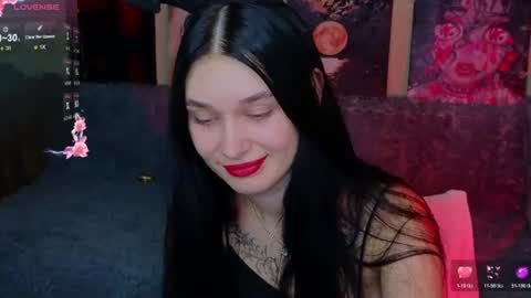 Snapshot of mella_freya chatting on 07.22.26 Freya IM NONUDE online show from 07.22.26