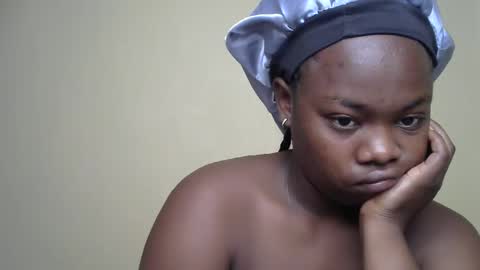 Snapshot of mellcy chatting on 01.16.25 mell online show from 01.16.25