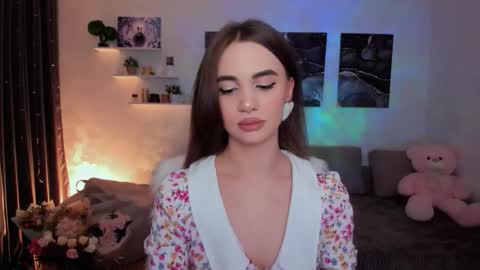 Tessa online show from 12.15.25