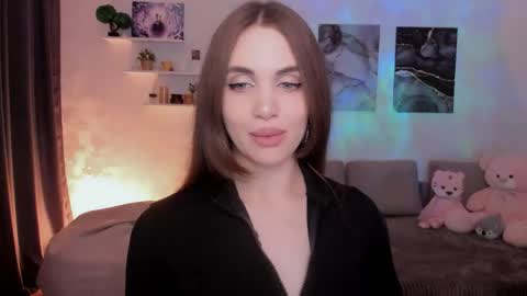 Snapshot of mellifluoustess chatting on 04.24.26 Tessa online show from 04.24.26