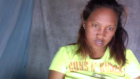 Snapshot of mellissia02 chatting on 02.04.25 mellissa online show from 02.04.25