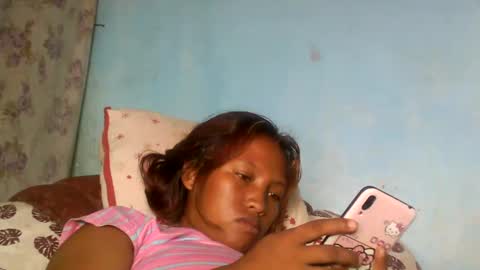 Snapshot of mellissia02 chatting on 02.12.25 mellissa online show from 02.12.25