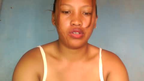 Snapshot of mellissia02 chatting on 02.16.25 mellissa online show from 02.16.25