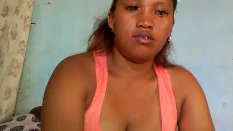 Snapshot of mellissia02 chatting on 03.02.25 mellissa online show from 03.02.25