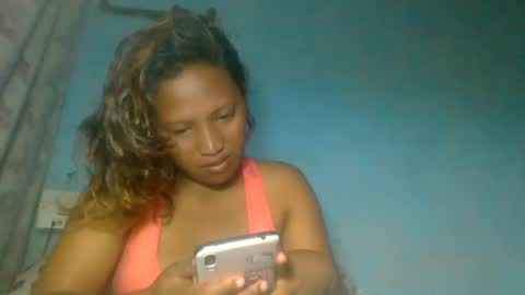 Snapshot of mellissia02 chatting on 03.10.25 mellissa online show from 03.10.25