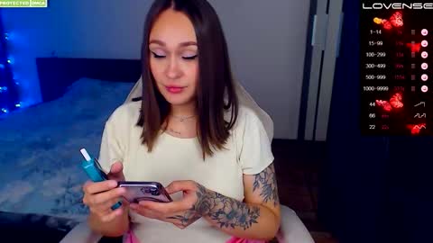 Mel online show from 09.27.25