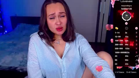 Mel online show from 10.19.25