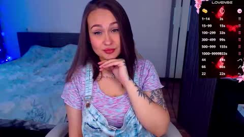 Mel online show from 10.20.25