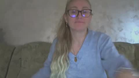 Melly online show from 01.24.25