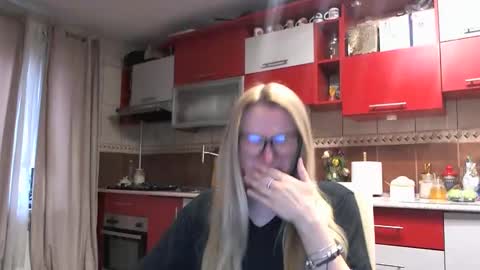 Melly online show from 03.24.26