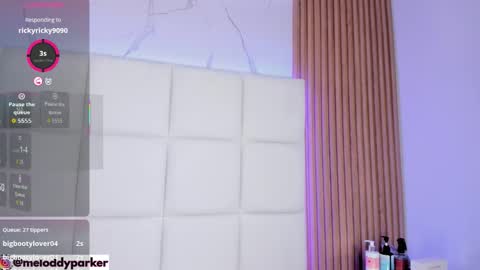 MELODDY PARKERR online show from 12.15.25