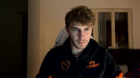 Snapshot of melodicass chatting on 12.07.24 Melodicass online show from 12.07.24