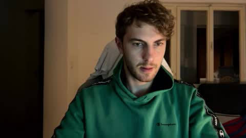 Snapshot of melodicass chatting on 12.09.24 Melodicass online show from 12.09.24