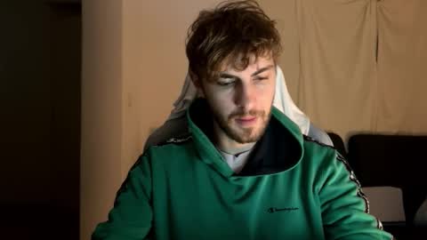 Snapshot of melodicass chatting on 12.22.24 Melodicass online show from 12.22.24