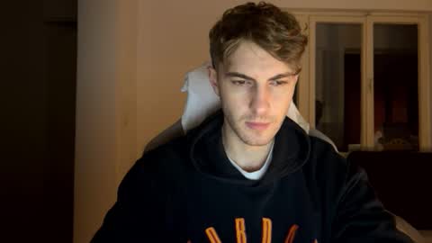 Snapshot of melodicass chatting on 01.02.25 Melodicass online show from 01.02.25