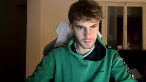 Snapshot of melodicass chatting on 01.10.25 Melodicass online show from 01.10.25