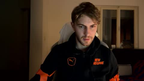 Snapshot of melodicass chatting on 01.14.25 Melodicass online show from 01.14.25