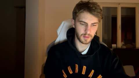 Snapshot of melodicass chatting on 01.22.25 Melodicass online show from 01.22.25