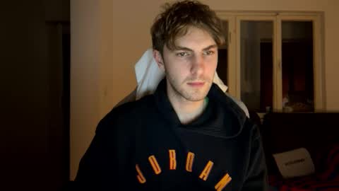 Snapshot of melodicass chatting on 02.06.25 Melodicass online show from 02.06.25