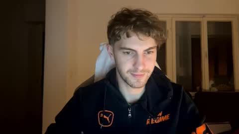 Snapshot of melodicass chatting on 02.09.25 Melodicass online show from 02.09.25