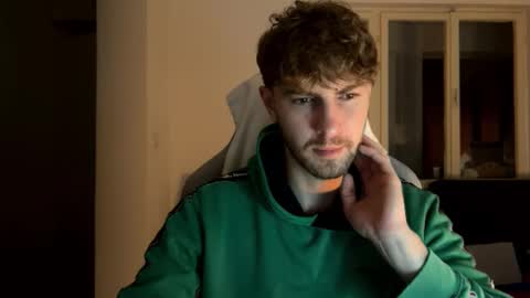 Snapshot of melodicass chatting on 02.15.25 Melodicass online show from 02.15.25