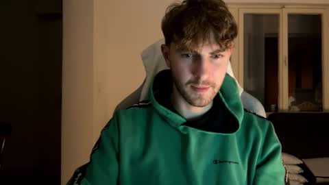 Snapshot of melodicass chatting on 02.15.25 Melodicass online show from 02.15.25