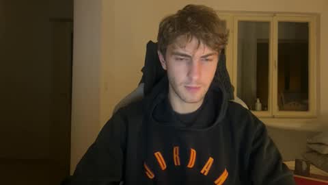 Snapshot of melodicass chatting on 11.06.25 Melodicass online show from 11.06.25