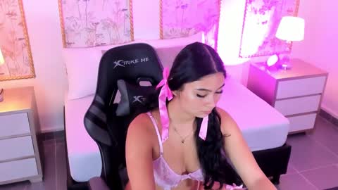 Melody  online show from 09.29.25