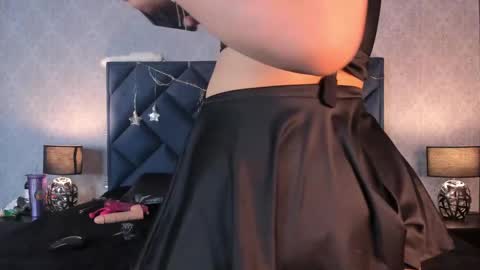 melody_hanks online show from 01.29.25