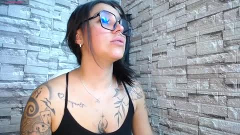 MELODY  HILS online show from 01.21.25